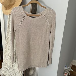 American Eagle long sleeve soft sweater